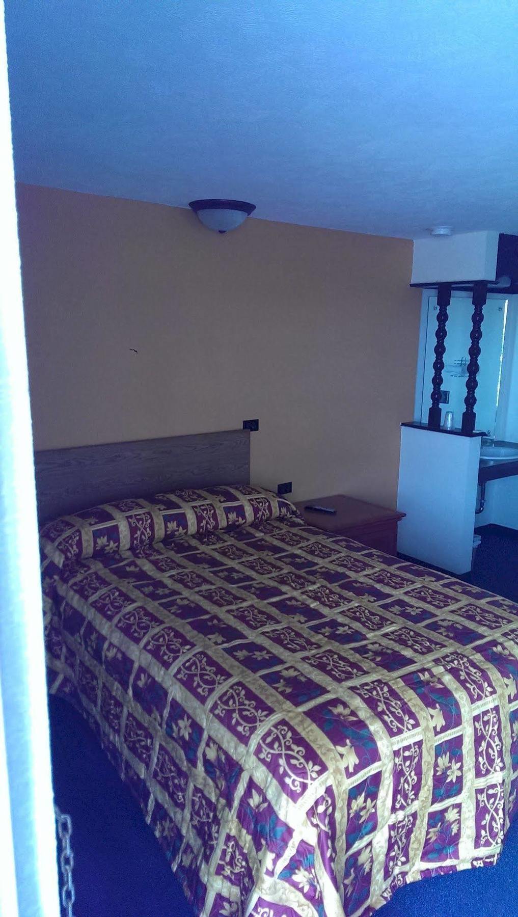 Airport Lodge Wichita Bagian luar foto